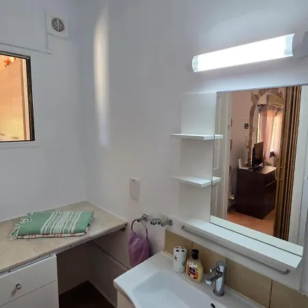 Apartman Secluded Garden *